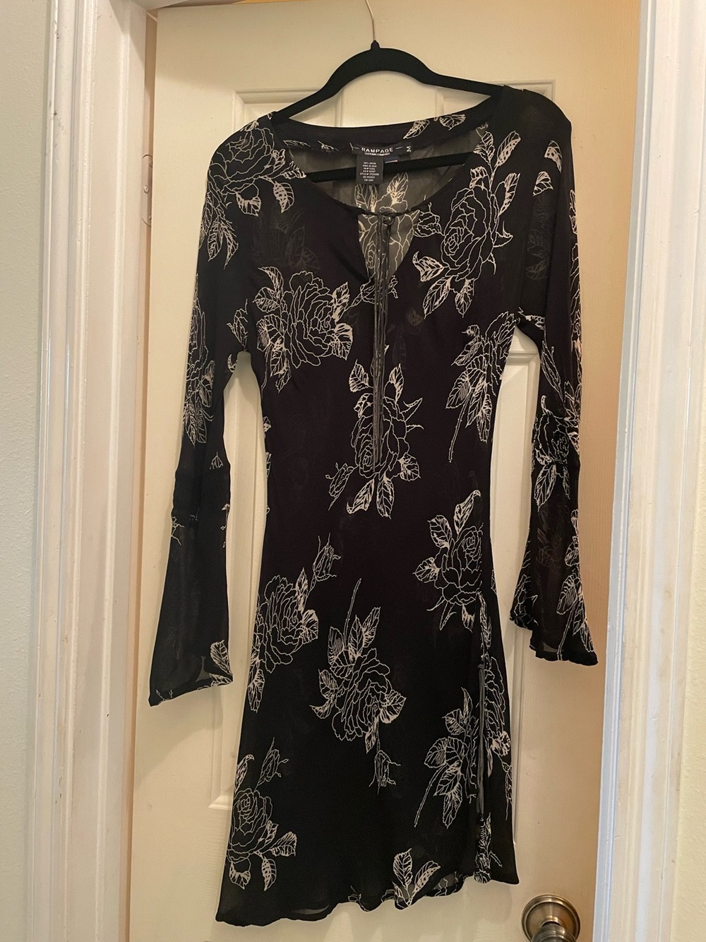 Vintage Rampage Y2K Sheer Floral Lace Up Bell Sleeve Tunic Dress Medium Black